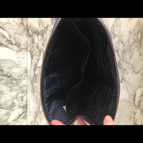 Lilly Pulitzer iPad Tablet/Clutch - Picture 4 of 6